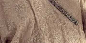 Beige embroidered kaftan with flared pants – SHK-966