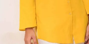 Yellow Linen Button Down Shirt With White Capri Pants – Shk-1128