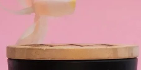 Berlin Candle with Cherry Melody Scent
