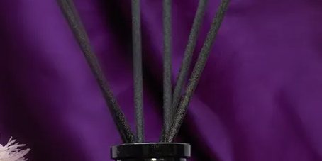 Lavender Reed Diffuser With Delicate Fragrance of Lavender Blooms