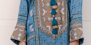 Anvaya Green Beige Shawl Set