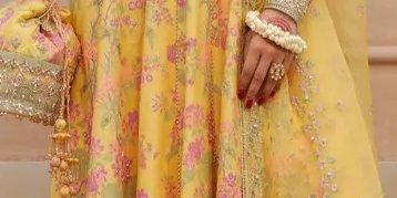 Hoorain