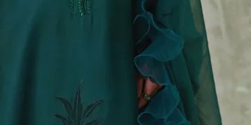 Elsa (Shirt and Pants)