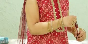 Red Lawn gharara