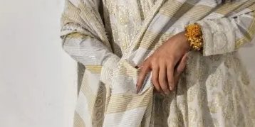 Ivory & Gold Foil-Printed Peshwas Set