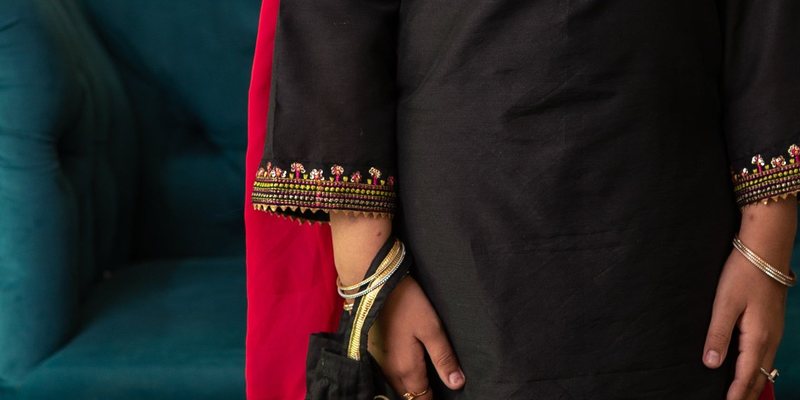 Black Gharara (BMGEID26)