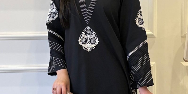 HOORE’ BLACK 3-PIECE OUTFIT
