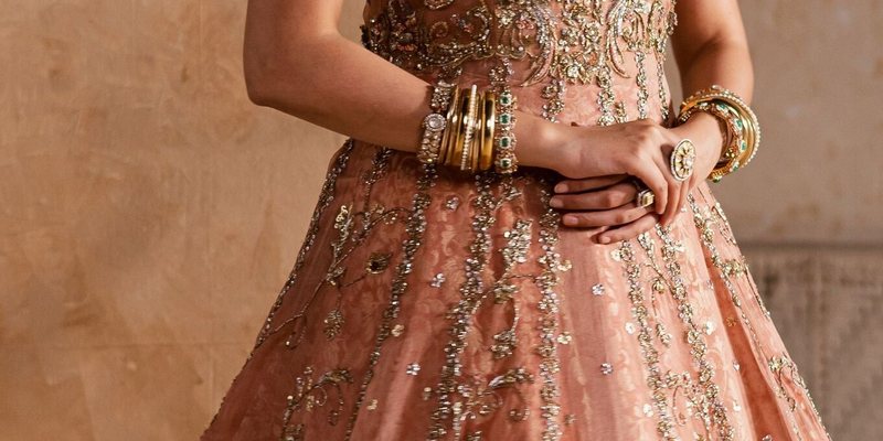 Mahveen Collection – MV010