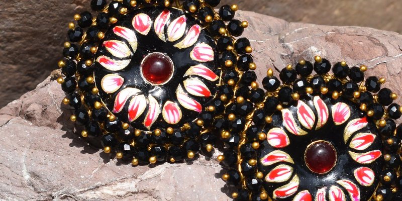 Zarra Studs