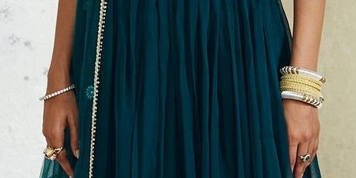 Sarina Teal