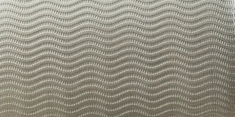 Lya – Pearl white