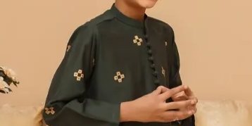 Emerald Aura- Boy