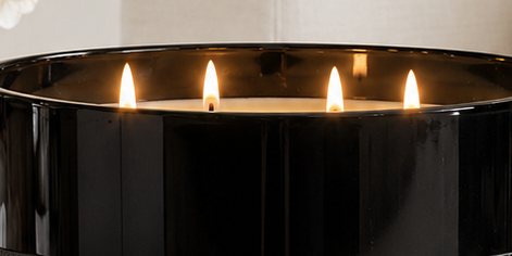 Chandni Raatein (Motia) – 4-Wick Luxury Candle