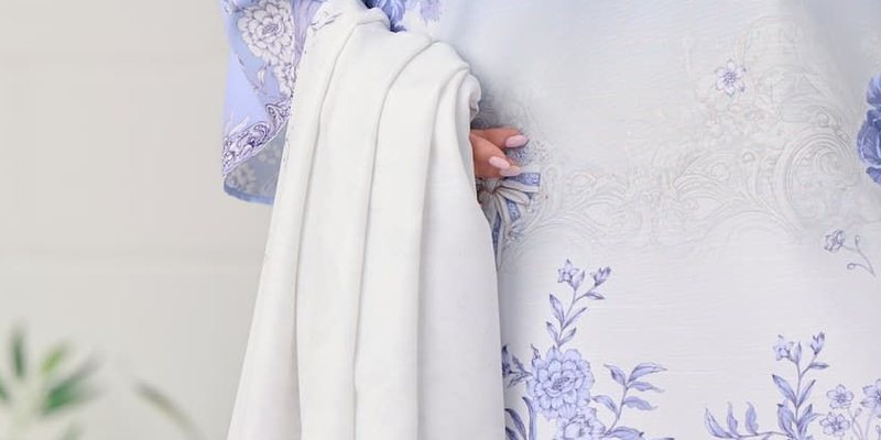 Frosty 2- Piece