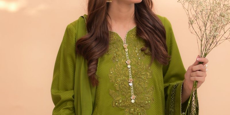 ZAHA OLIVE GREEN 3-PIECE OUTFIT