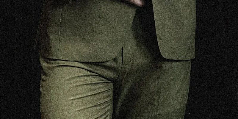 Classic Warm Beige Three-Button Two-Piece Suit