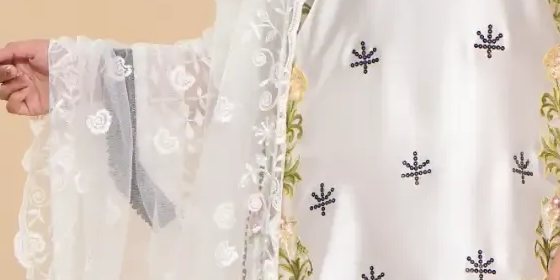 Ivory Noir